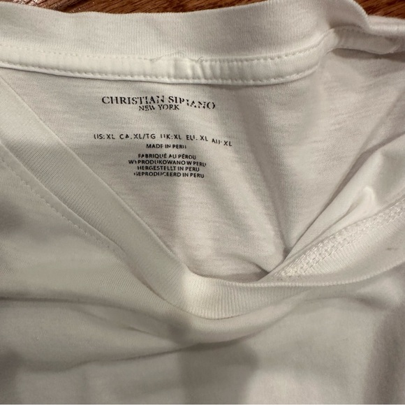 White t shirt - Picture 2 of 2